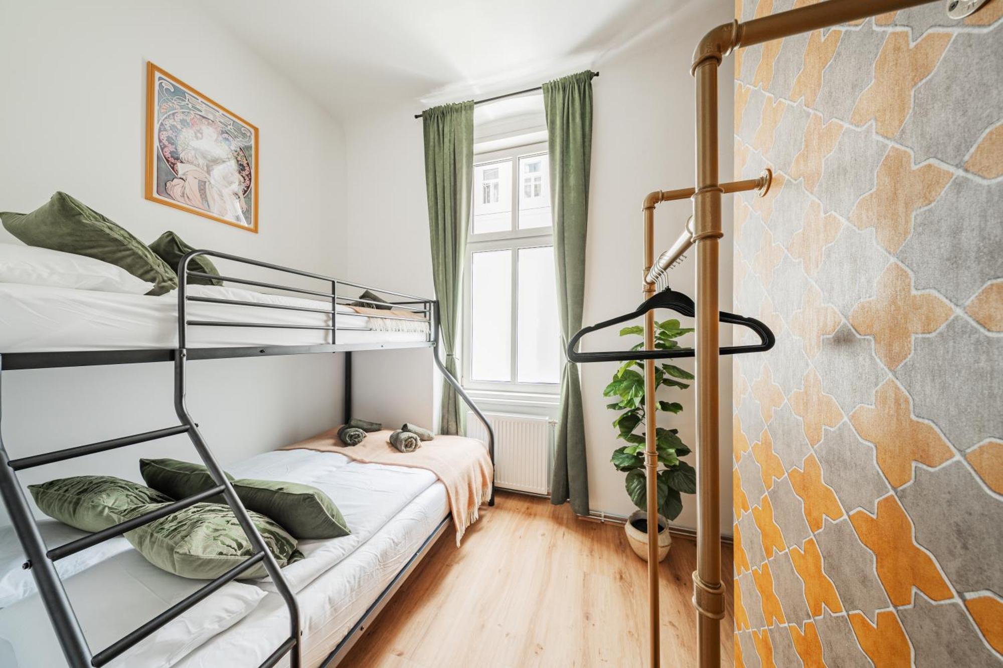 Bloom By Home1 Hostel